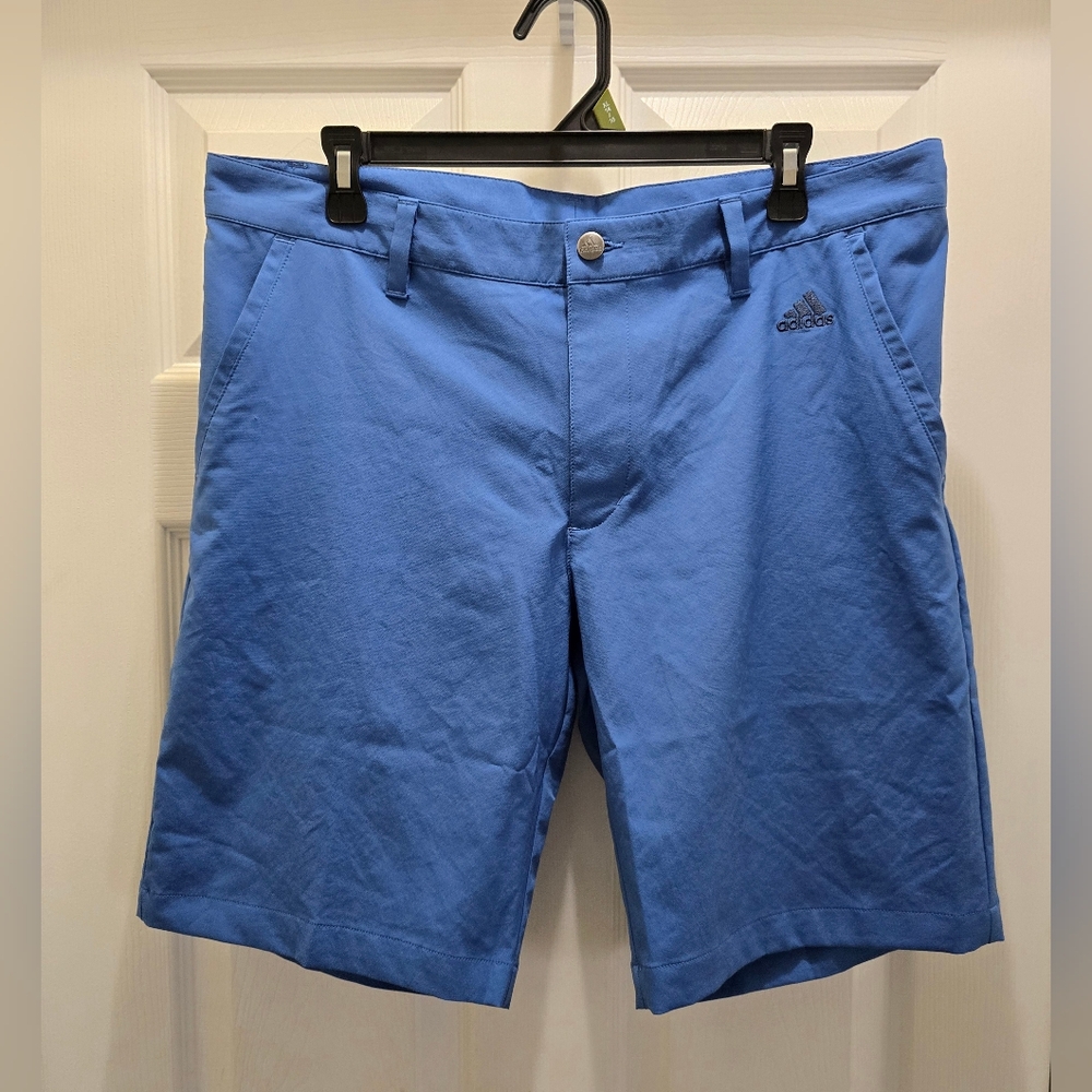 Adidas NWT Blue GOLF Shorts with Mid-Length Cut Size 92 / 34